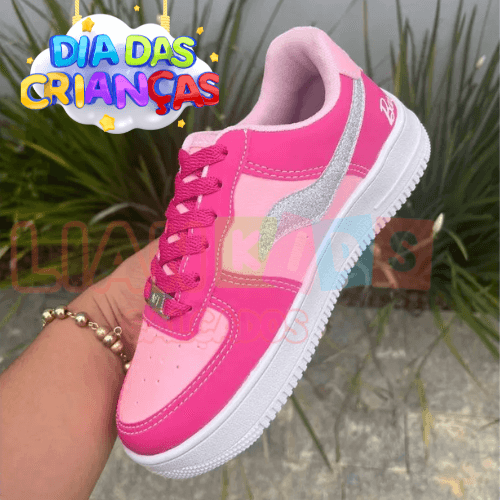 Tênis Barbie Pink com Cadarço e Chaveirinho – O Presente Perfeito para o Dia das Crianças | 20% OFF