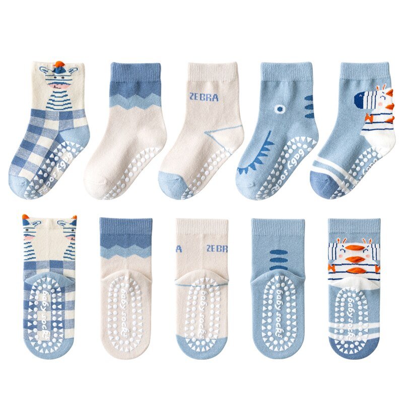 Kit com 5 Pares de Meia Infantil de Algodão - Antiderrapante - Temas Diversos