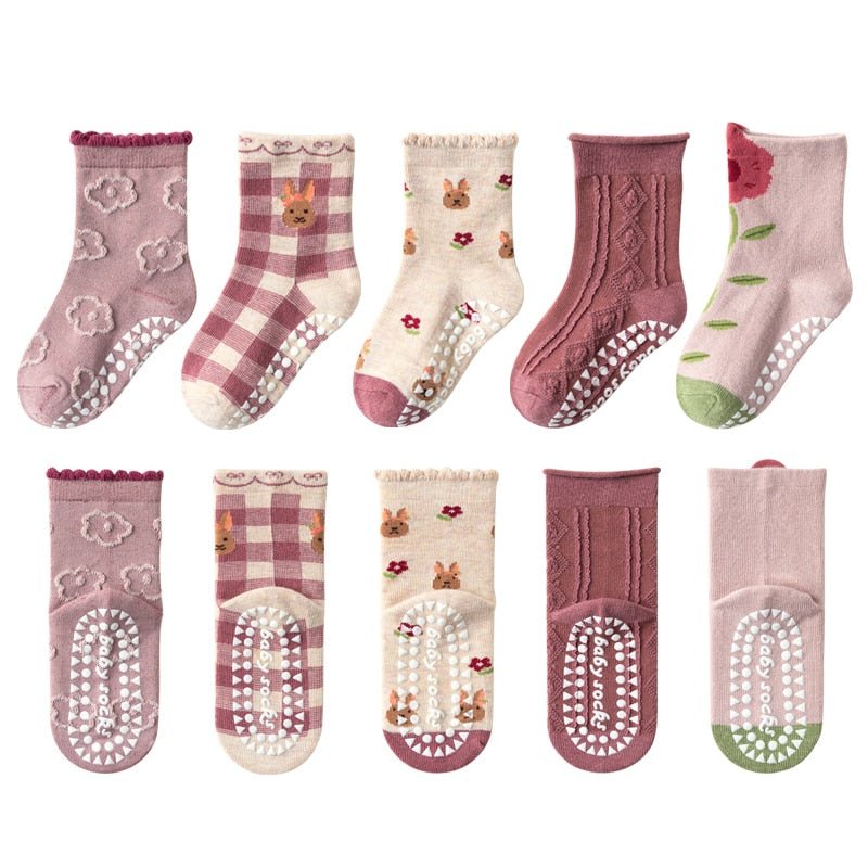 Kit com 5 Pares de Meia Infantil de Algodão - Antiderrapante - Temas Diversos